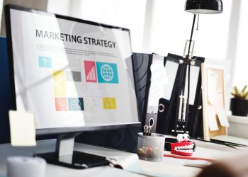 Retail Marketing Strategy 101: Tips & Tricks