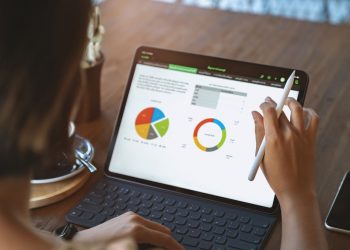 Google Search Console vs Google Keyword Planner: Which One is Better for Your SEO Strategy?