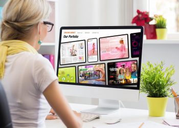 Motion Graphics in Website Banners: Grabbing Attention and Driving Conversions