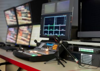Choosing Your Ally: The Best Broadcasting Software for Your Internet TV Station