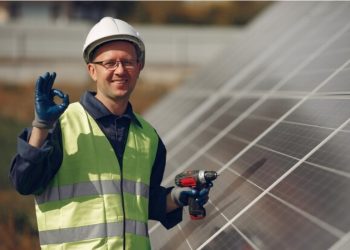 Preparing for Solar Panels: 7 Essential Considerations