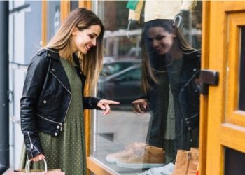 Seven Main Advantages of Self-Service Kiosks