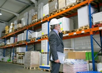 Mastering Inventory Management: A Holiday Guide About Bulk Containers