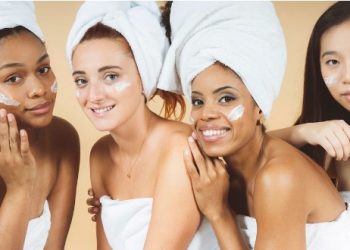 Non Sticky Skincare: Discover the Magic for Flawless and Radiant Skin