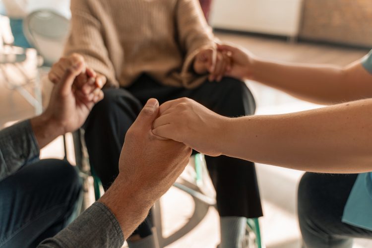 4 Ways Technology Helps Social Workers