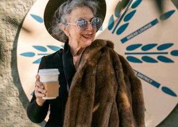 Listen Up: The Most Enlightening Menopause Podcasts of the Year