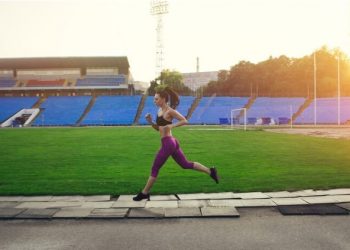Choi Jeong Sets KBO Career Home Run Milestone