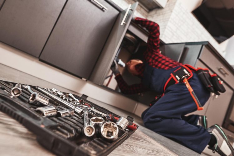 Top 5 Reasons to Hire a Plumber in Northampton
