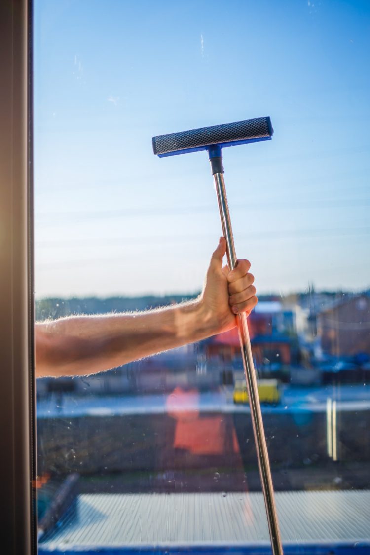 Comprehensive Guide to Commercial Window Cleaning in Melbourne