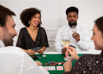 Poker: From Origins to Mastery – A Comprehensive Exploration