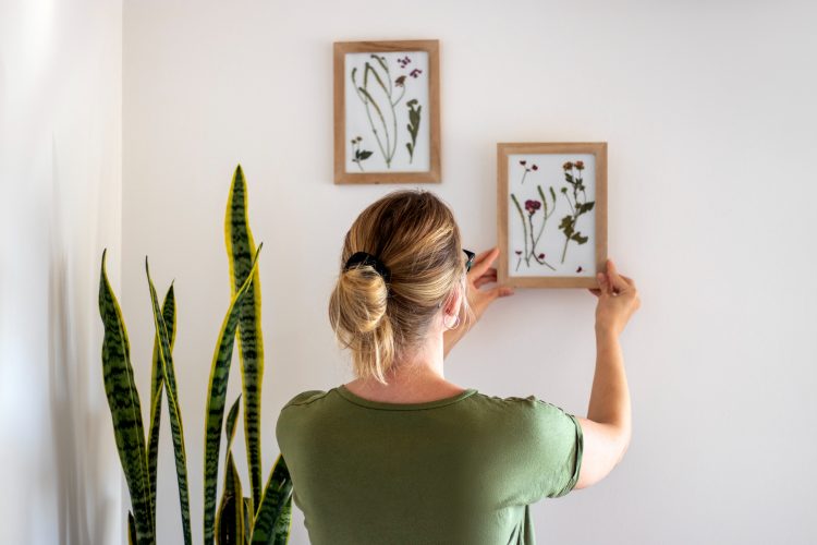 Mastering the Art of Picture Hanging: Tips and Tricks for Melbourne Homes
