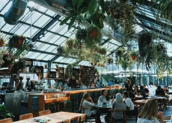 Design the Best Restaurant Floor Plan With EasyEat 