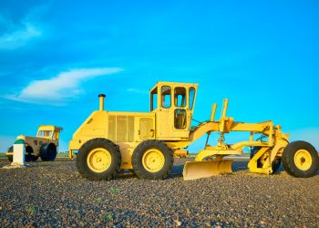 Advantages of CASE Motor Graders for Smoothing Operations