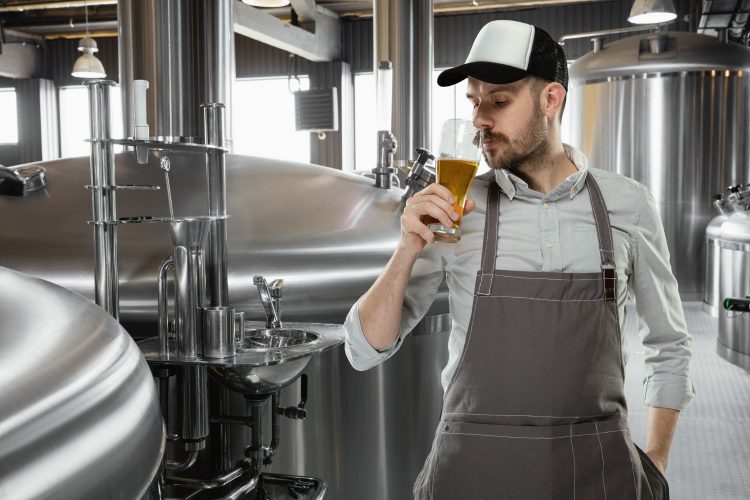How to Maintain Quality and Consistency in Large-Scale Brewing