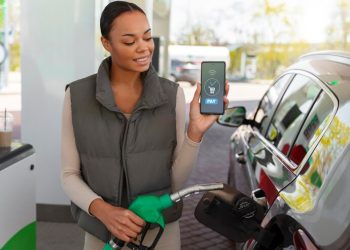 The Role of Automotive Payment Solutions in Faster, Hassle-Free Transactions