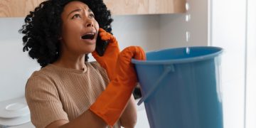 5 Signs It’s Time to Replace Your Gutters (Before It’s Too Late)