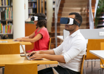 What Makes Modern Business Education Different in a Digital-First World