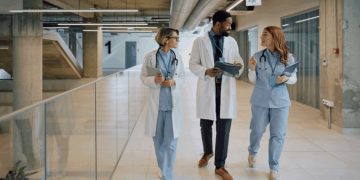 How Healthcare Staffing Agencies Help Healthcare Organizations Stay Competitive