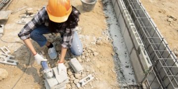 Types of Foundations for House Construction: Shallow vs. Deep – Which Is Best?